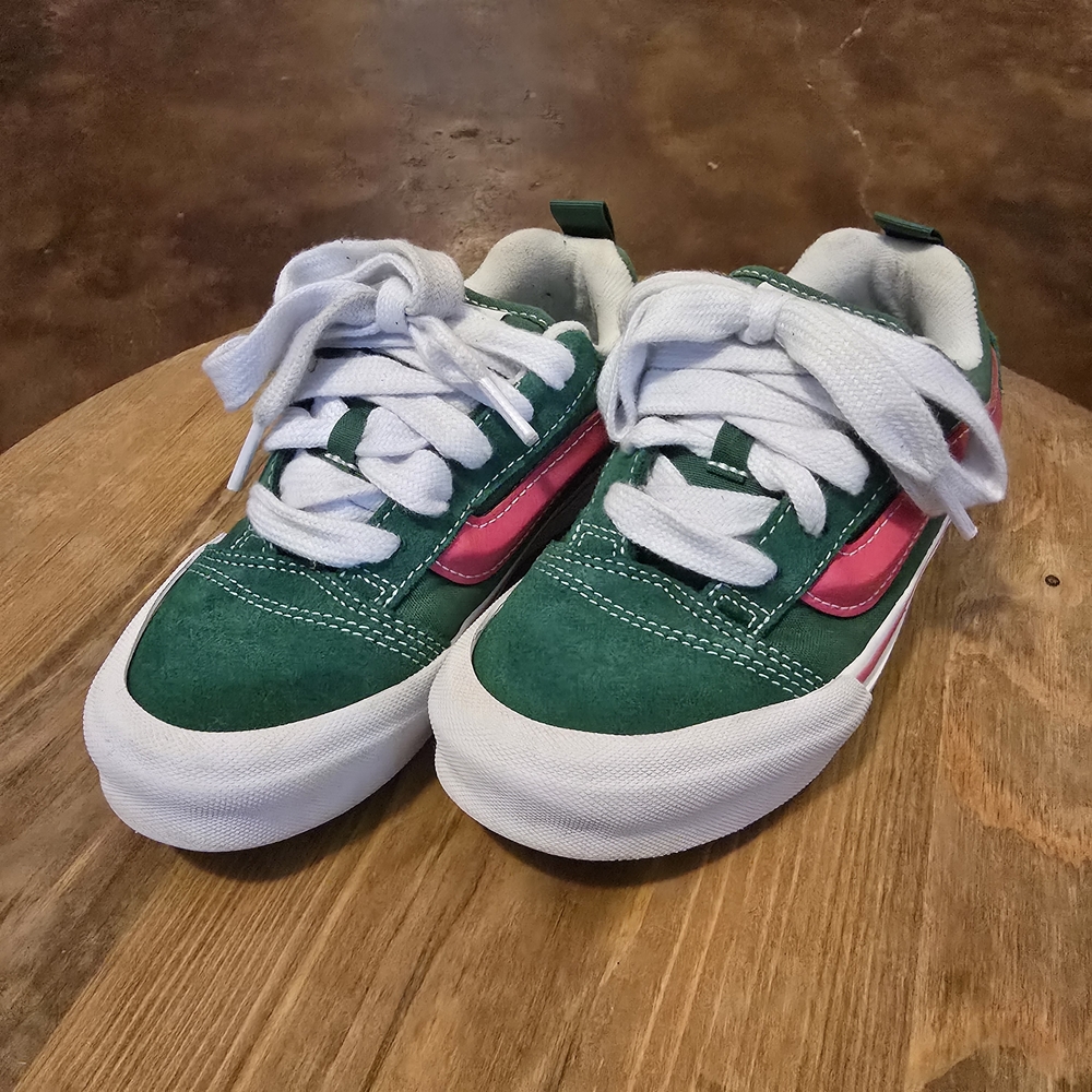 VANS Knu Skool Green & Pink Kids Sneakers Size 2.5